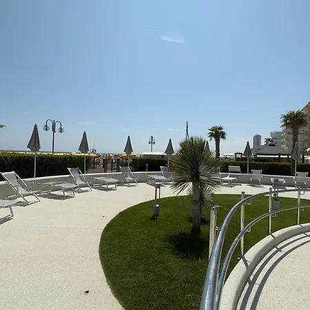 Magica Immobiliare - Bagni Miramare 21 Apartamento *